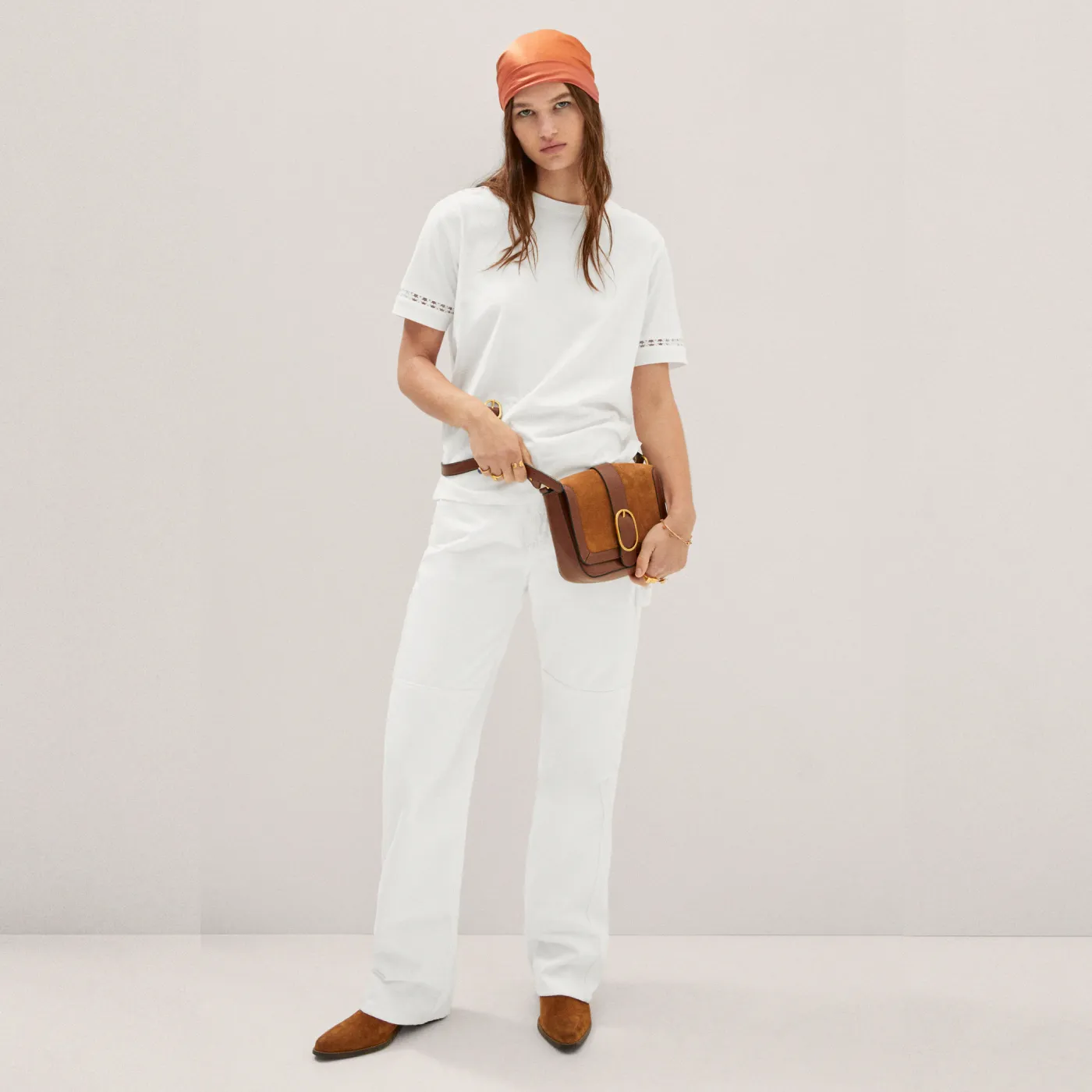 Embroidered White Cotton T-Shirt – Image 2